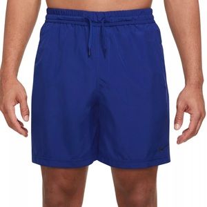 New Men’s Large Nike Shorts